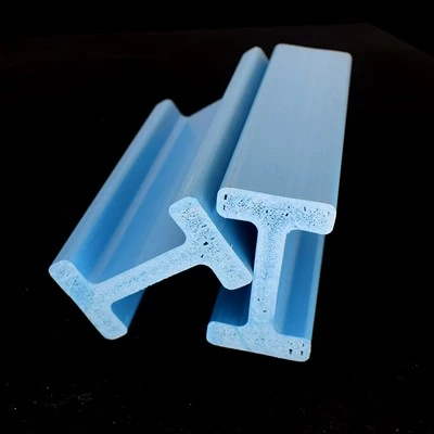 Uredski pod od pvc plastične drvene grede